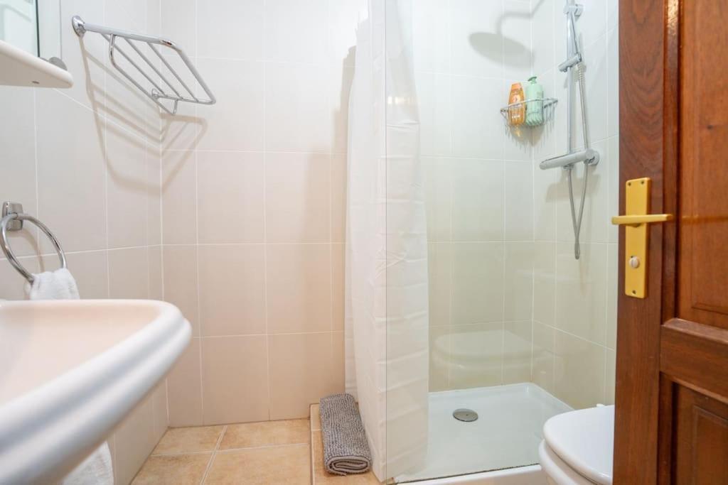 Beautiful Home In Lanzarote 5 Mins From Marina 普拉亚布兰卡 外观 照片