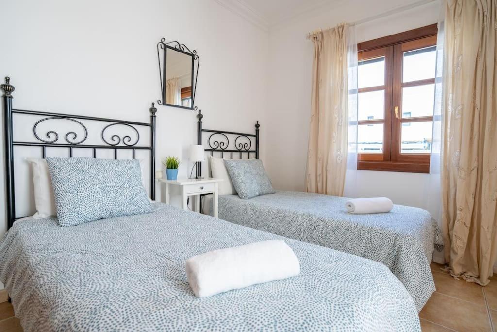Beautiful Home In Lanzarote 5 Mins From Marina 普拉亚布兰卡 外观 照片