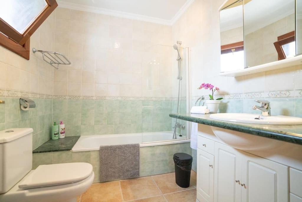 Beautiful Home In Lanzarote 5 Mins From Marina 普拉亚布兰卡 外观 照片
